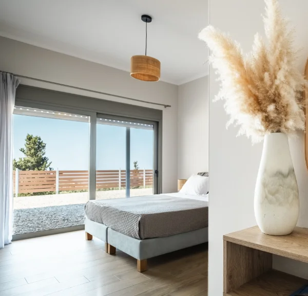 hotel acquisition lawyer in Athens